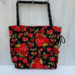 Sac à main roses rouges