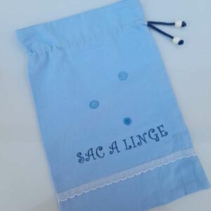 sac à linge brodé