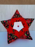 Coussin étoile patchwork rouge