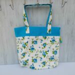 Sac à fleurs bleues