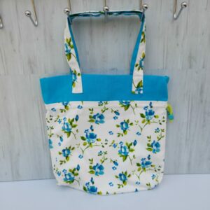 Sac à fleurs bleues