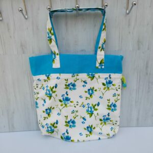 Sac à fleurs bleues