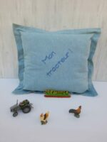 Coussin brodé chambray