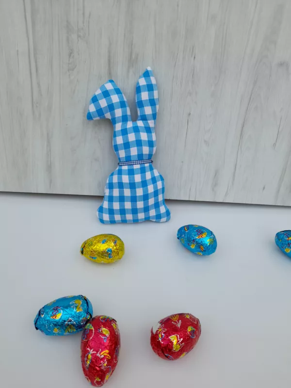 Lapin tissu bleu