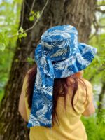 Chapeau artisanal bleu palmiers