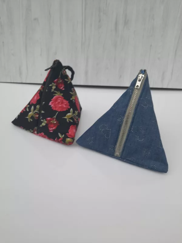 Duo pochettes triangles