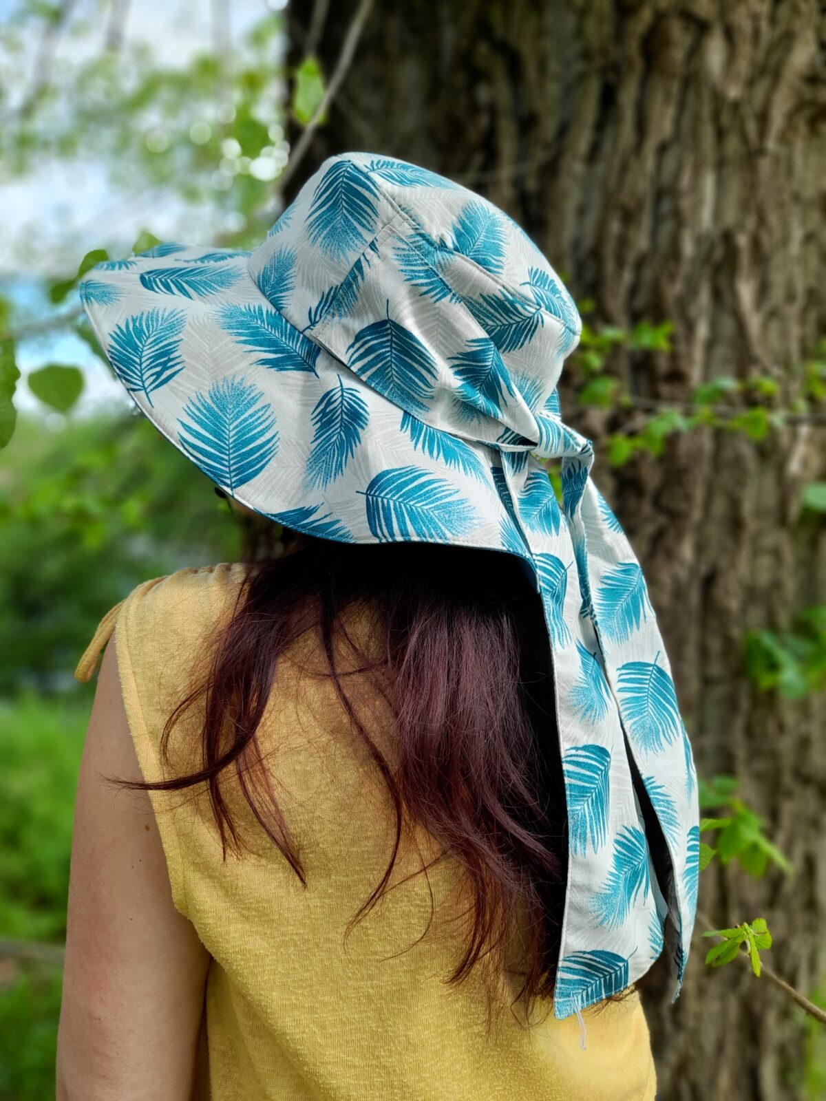 Chapeau foulard feuillage d'été