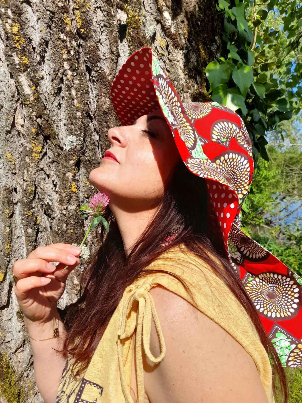 Chapeau foulard rouge