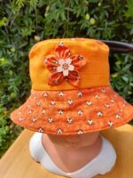 Chapeau fille fleurs