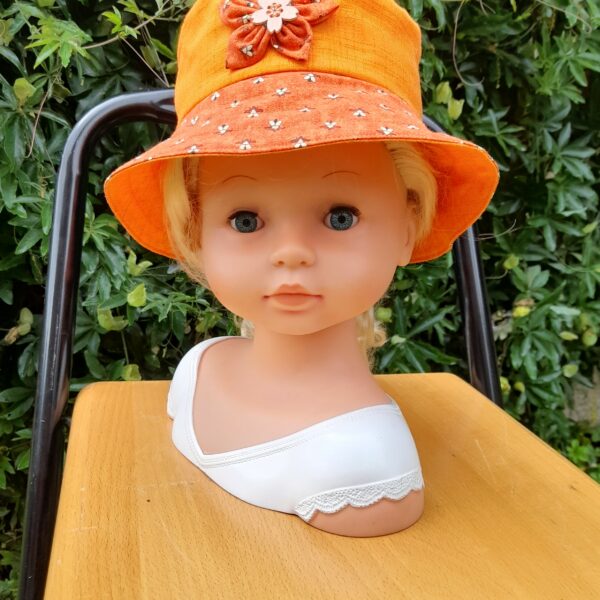Chapeau fille orange