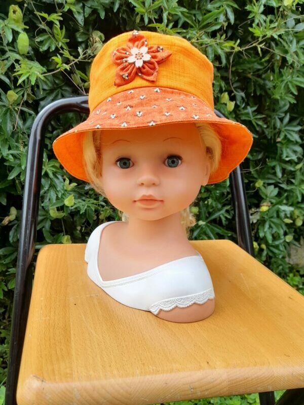 Chapeau fille orange