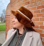 Chapeau marron tendance